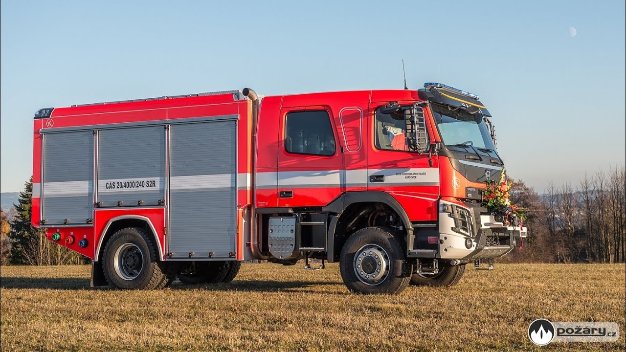 POŽÁRY.cz: Zářivě červené Volvo přijelo do obce Maršovice z Kobitu