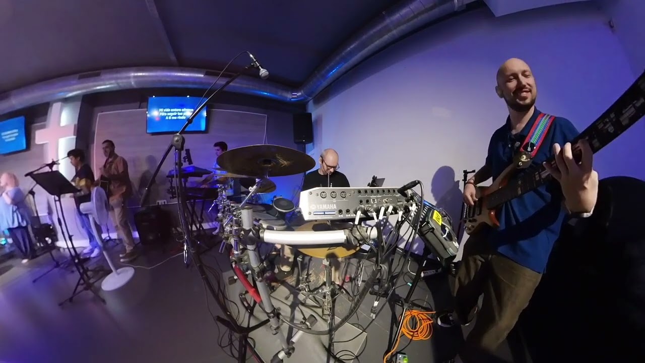 David Bass en RdvBcn Mi Fortaleza-Cristo puede mover montes (BassCam Insta360)