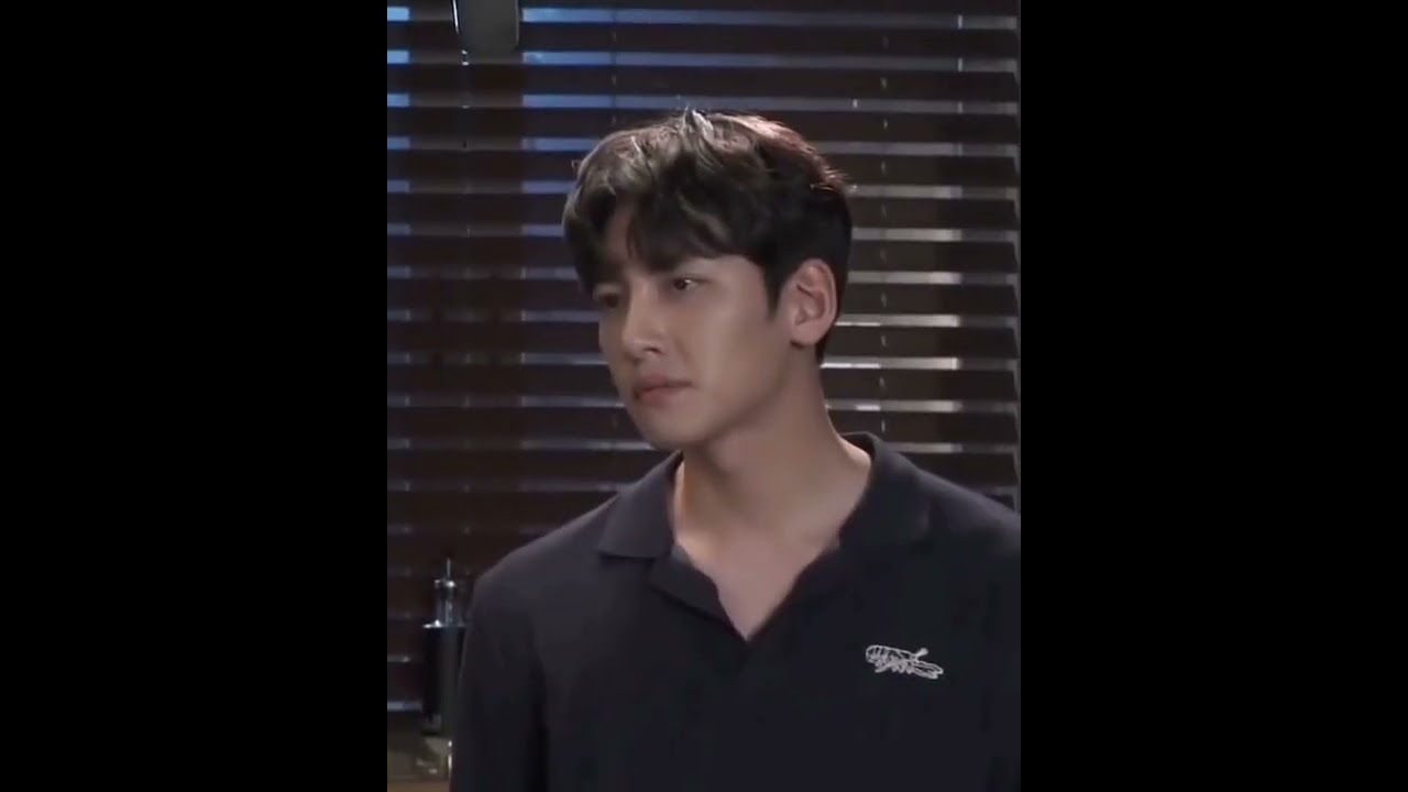 ji changwook reaction of many kisses 