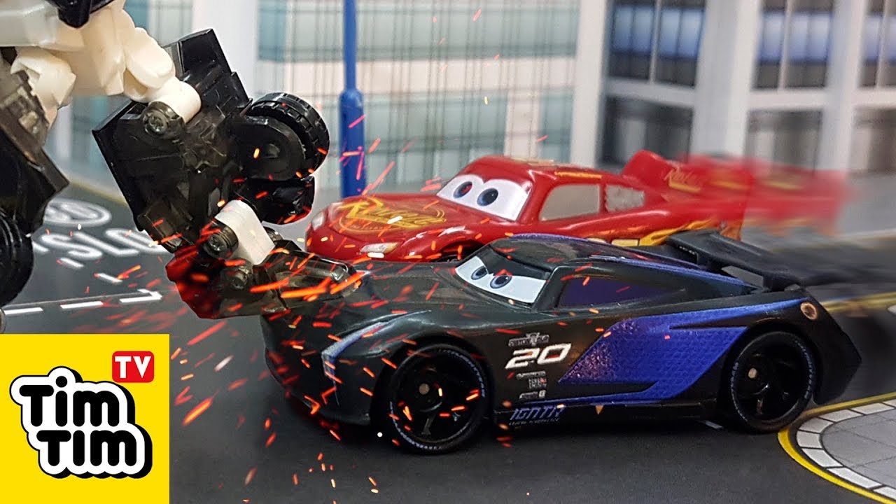 When Lightning McQueen and Jackson Storm Meet Police Car Transformer | Stop Motion Story