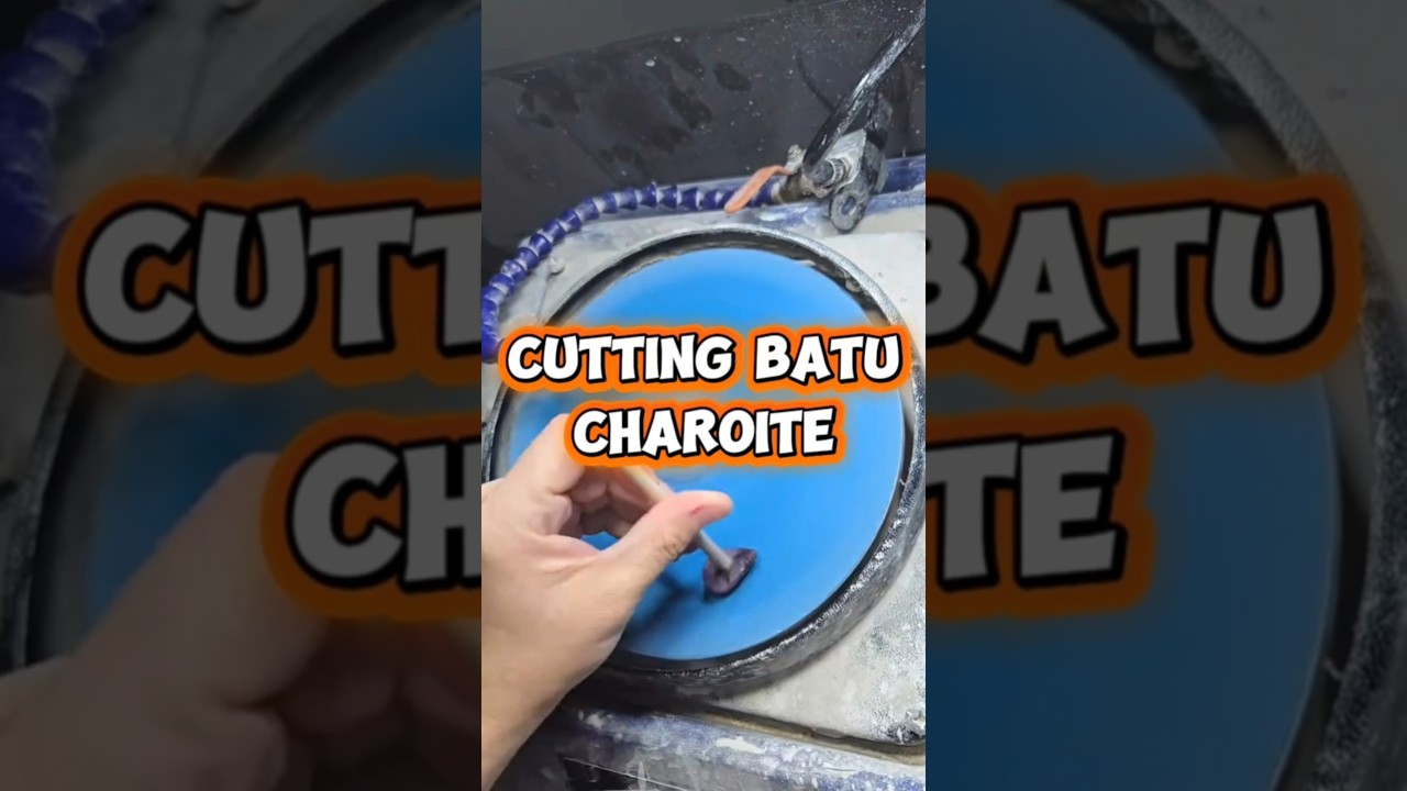 CUTTING BATU CHAROITE