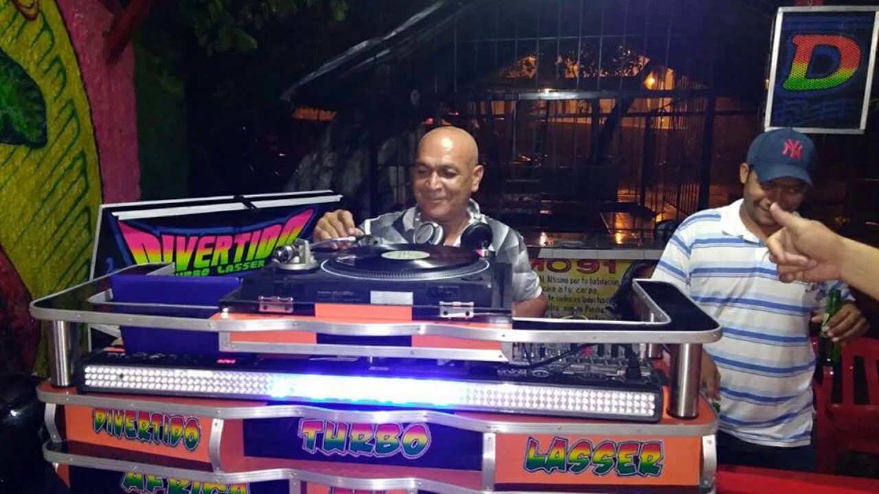 EL CONCIERTO DE MEMIN - DIVERTIDO TURBO LASSER