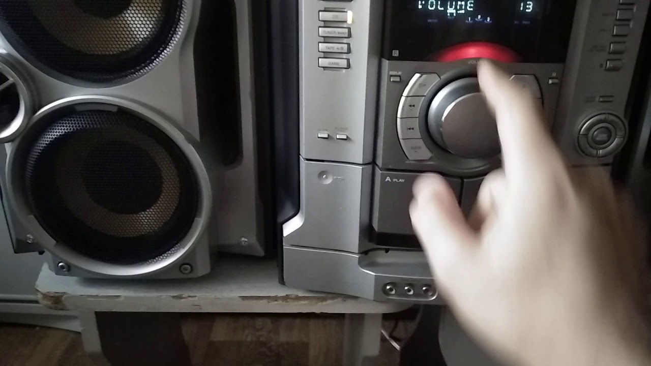 Музыкальный центр Sony MHC-RG220