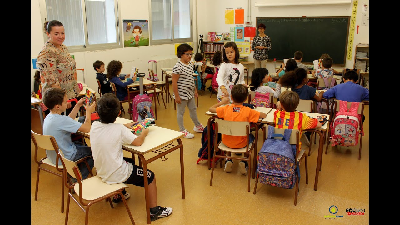 Juguem a reciclar! a l'Escola Marcel·lí Domingo de Roquetes.