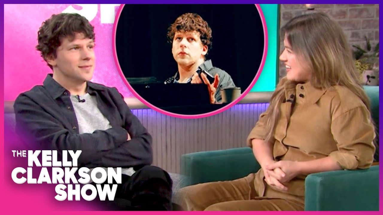 Kelly Clarkson Loves Jesse Eisenberg's Monday-Only Broadway Schedule