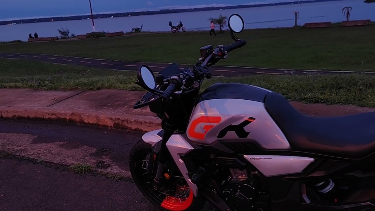 Zontes GK 350.  5400 km de uso. Sensaciones