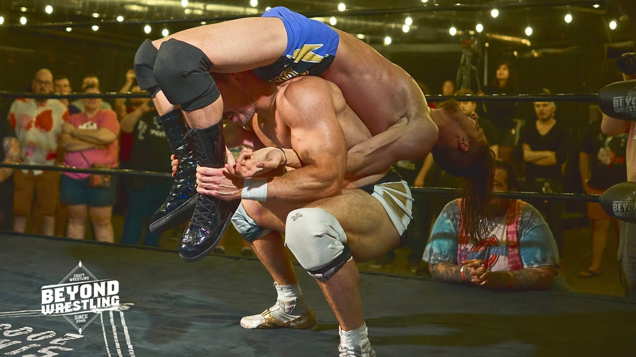 [Бесплатный матч] Алек Прайс против Алекса Кофлина | Beyond Wrestling «Мельницы богов» (New Japan...