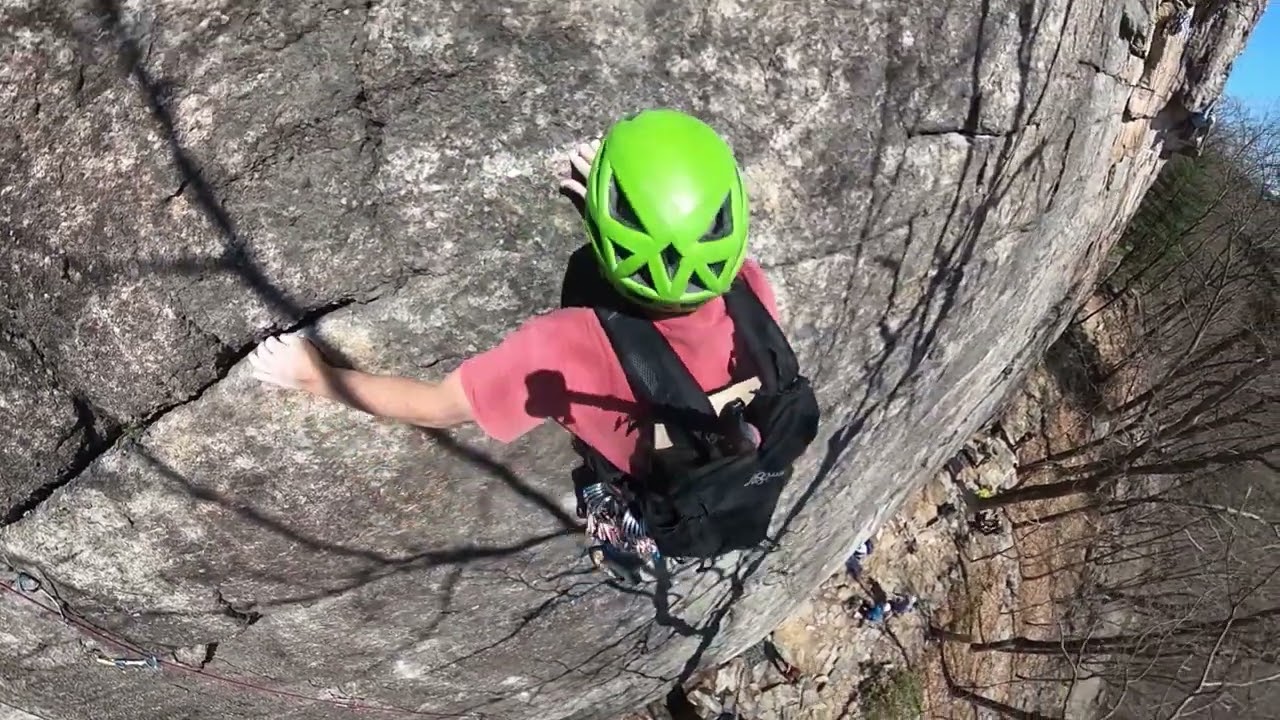 Higher Stannard  (5.9-)  -  The Gunks  -  New Paltz, NY