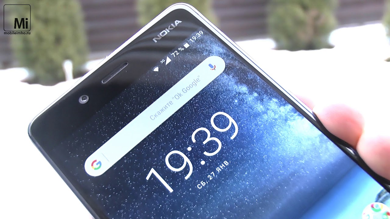 Nokia 8. И Цейс его знает.