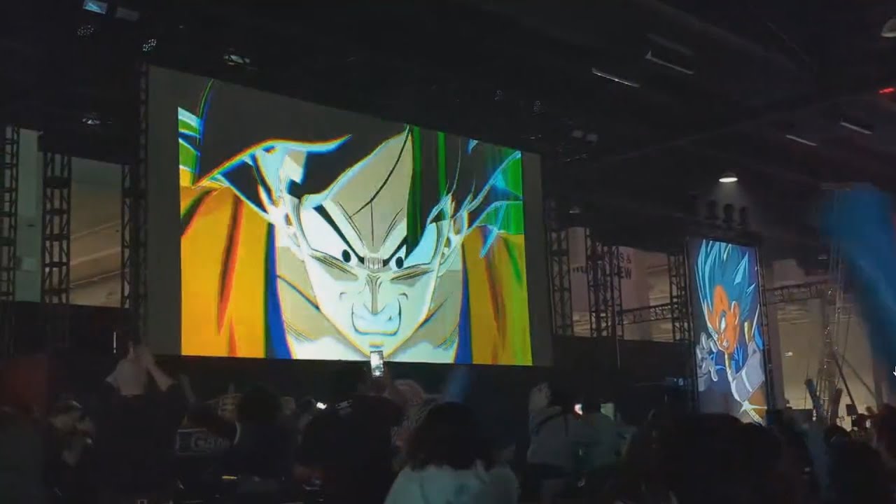Reaccion del Publico a Dragon Ball Budokai Tenkaichi 4 *EPICO*