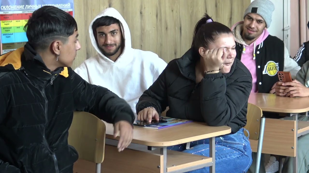 Средец: Младежи от „Н. Й. Вапцаров“ се обявяват срещу насилието и зависимостите