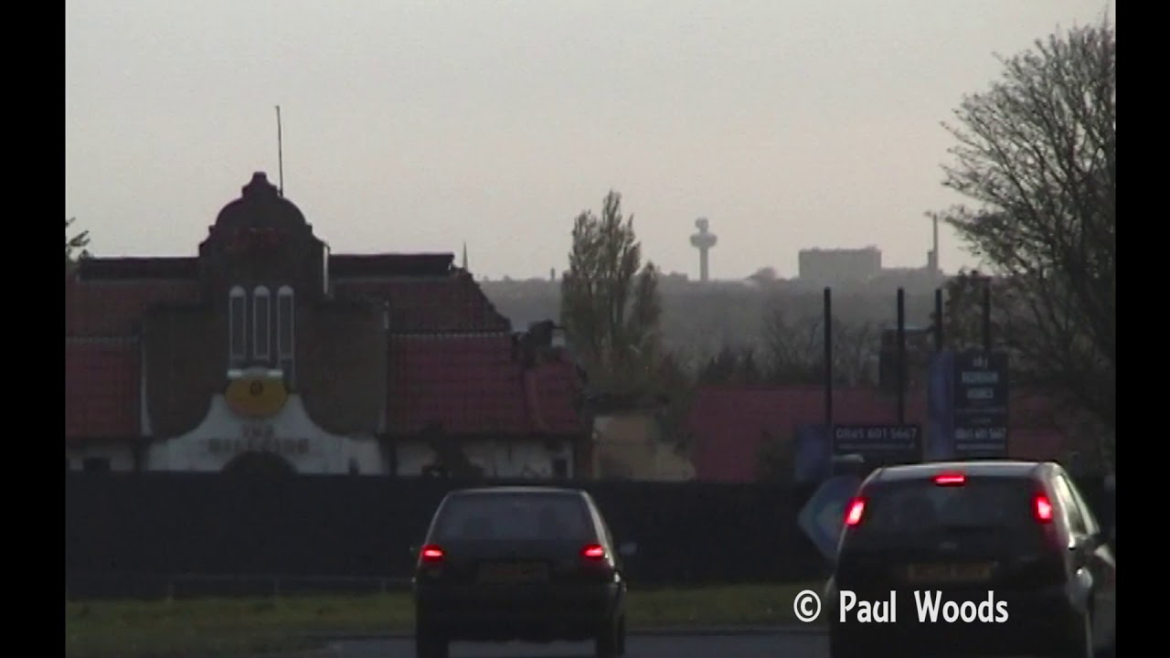 The Hillside Pub in Huyton is demolished - 2005