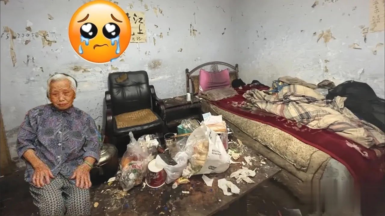 I cleaned a grieving widow’s DIRTY home for free 💪 #cleanwithme