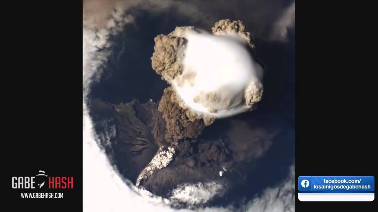 Chile Calbuco Volcano Eruption Video From Space. Chile 2015.