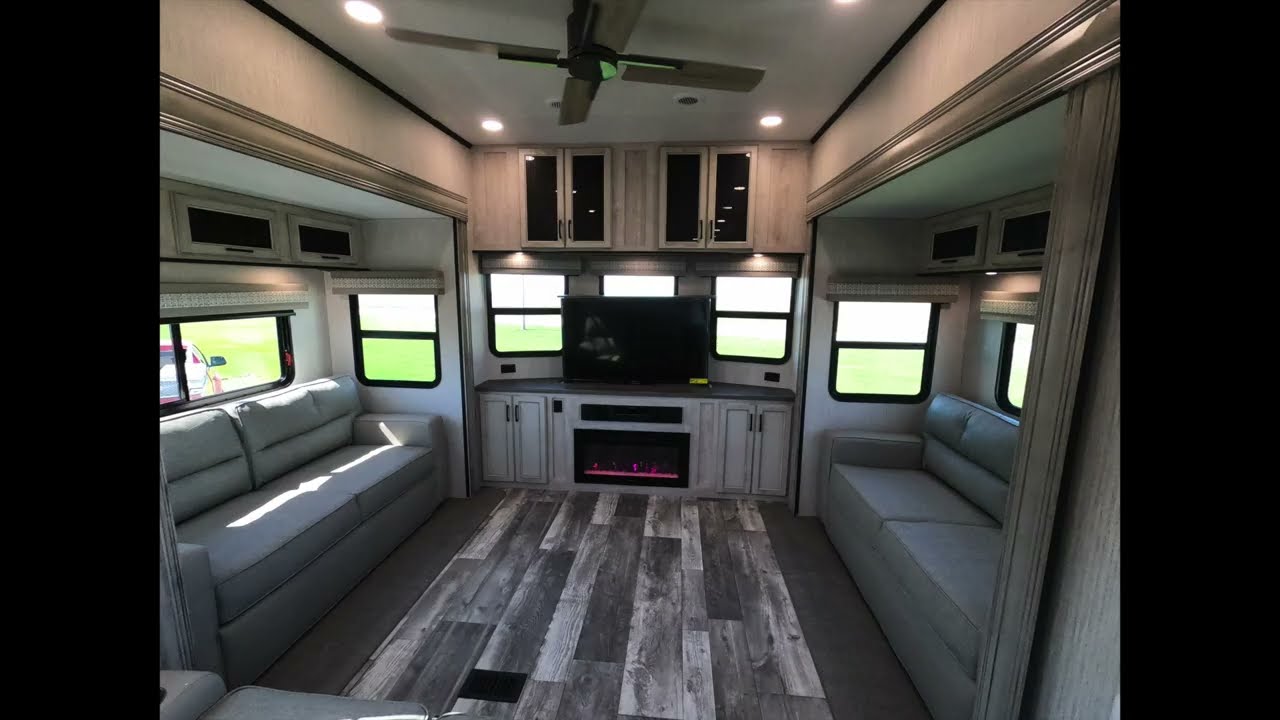 Tiny House 420FL by Sierra