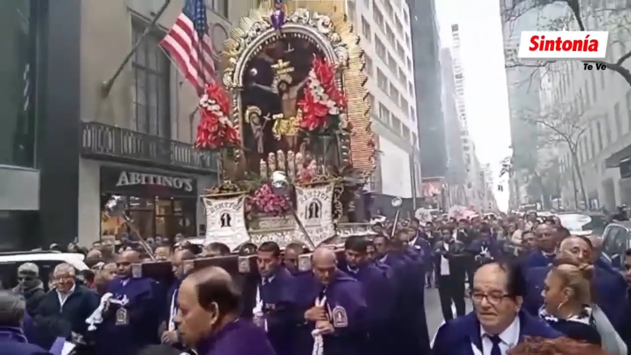 EL SEÑOR DE LOS MILAGROS EN LA QUINTA AVENIDA DE NEW YORK Y CHICAGO, LO MEJOR DEL PERU EN USA
