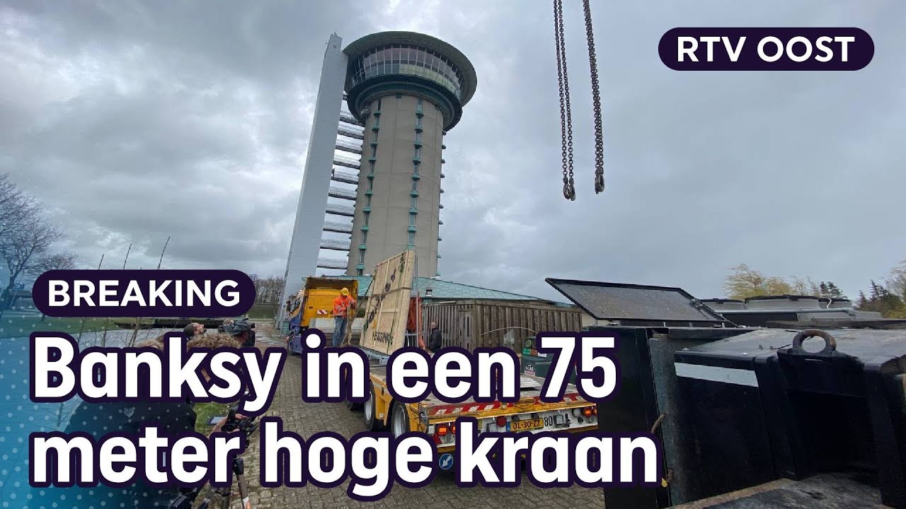 Banksy van 500 kg per kraan in Zwols veilinghuis getild | RTV Oost