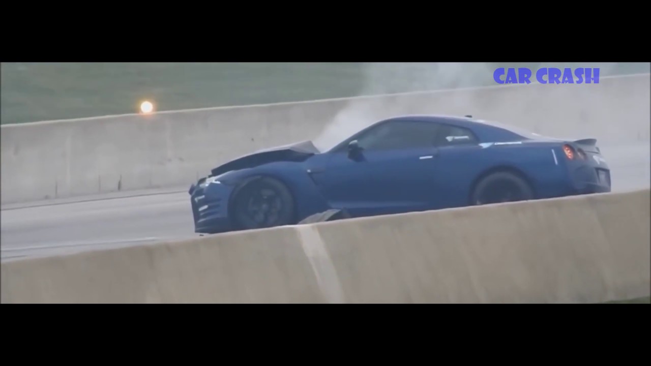 😲 Best of Nissan GTR Crash Compilation