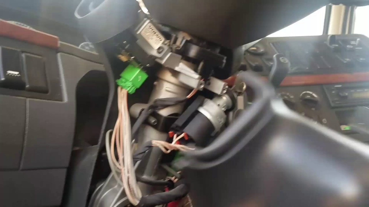 Servicing the steering shaft on a 2012 Volvo vnl part 2