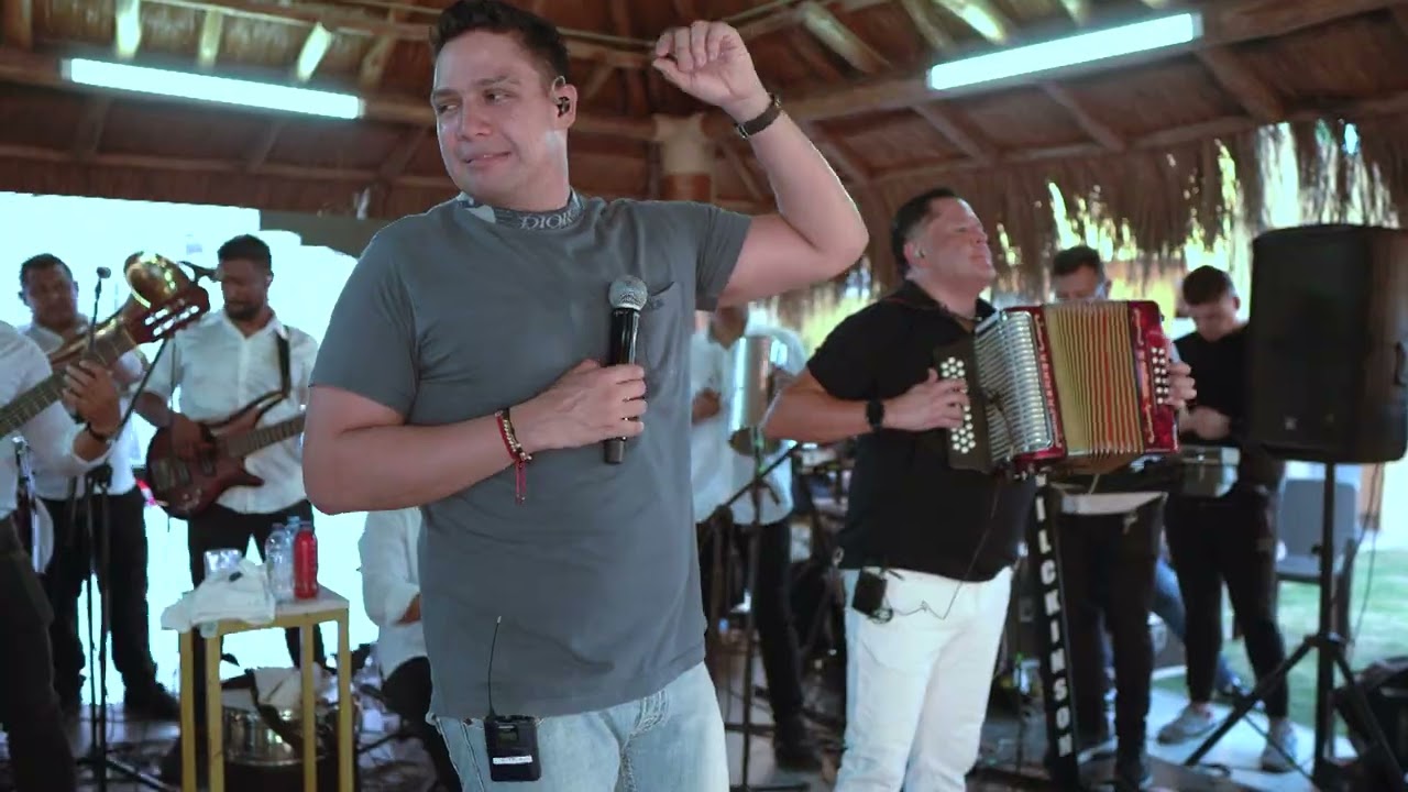 Aunque Sufriendo Te Olvido - En Vivo - Fello Zabaleta & Coco Zuleta -  Fiesta privada  en Montería