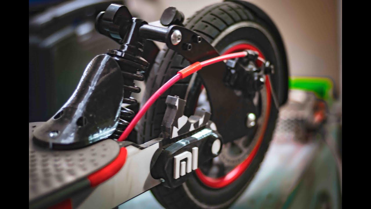 Instalo suspensión trasera a patinete Xiaomi m365