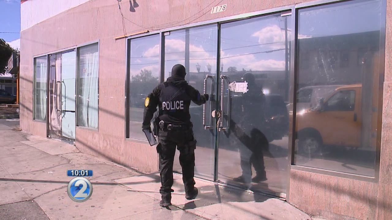 Police raid game room in Kalihi