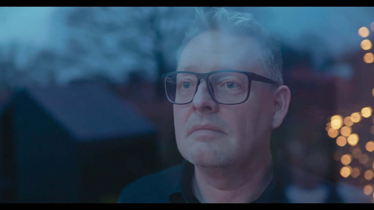 Gloster | Designer Henrik Pedersen | smow