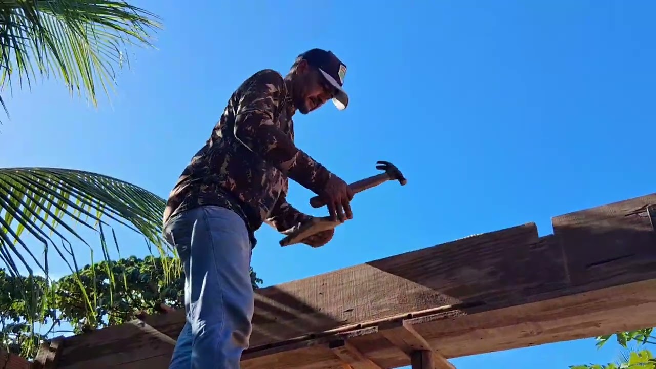 Mais  um dia de obra,  na  kitnete do Recanto Feliz#06