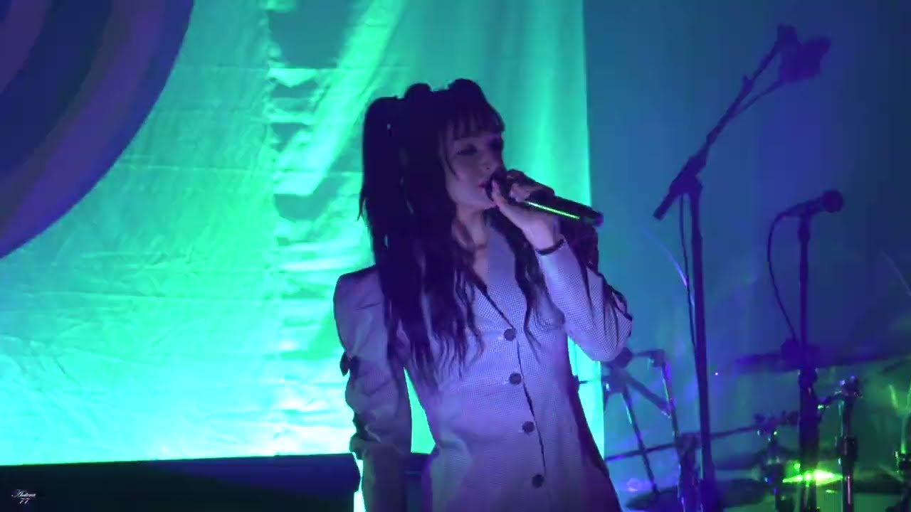 Poppy 10Mar2022 14 songs, 4K HQ audio, drama zooms and close-ups! @Observatory, Santa Ana CA 92704