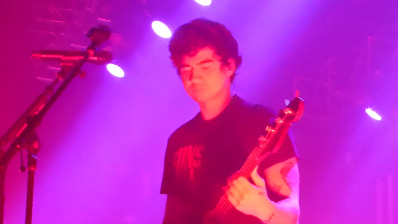 5 Seconds of Summer - Valentine - Phoenix, AZ - 4.23.18