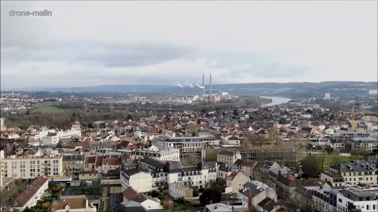 Mantes-la-Jolie en 360, plus vue sur la collégiale Notre Dame