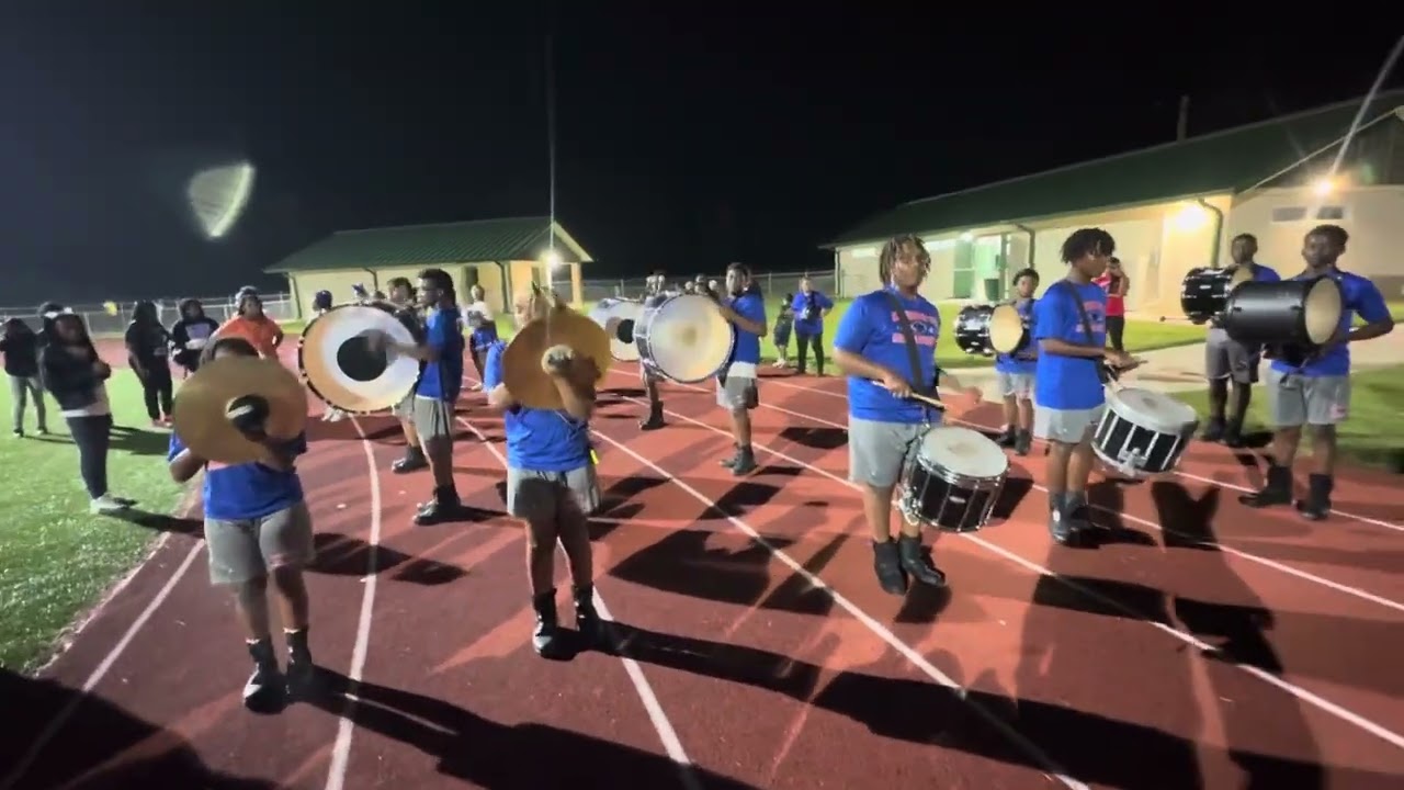 S〽️OOVE GROOVE vs GENERAL TRASS 