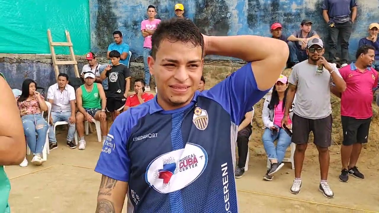 Reynaldo del Carmen vs  Jefferson de Los Ríos ECUAVOLEY intenso