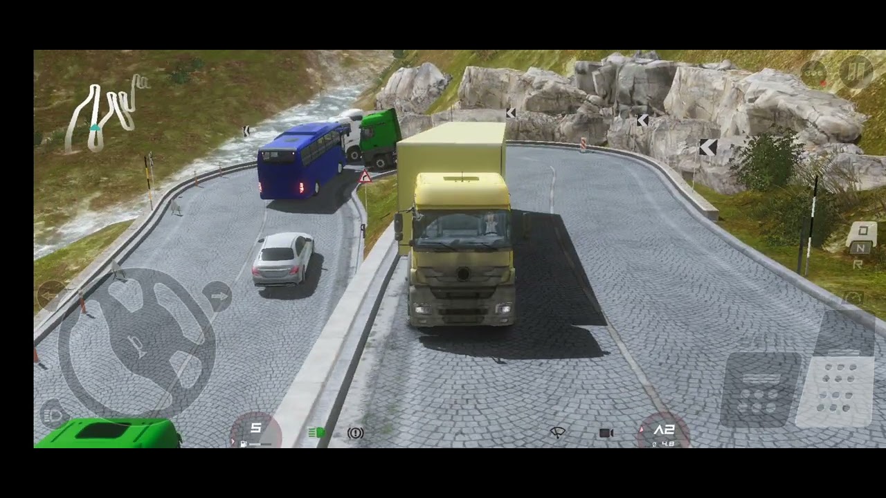 Fruit container loaded truck                                          #virale #games #video #youtub 