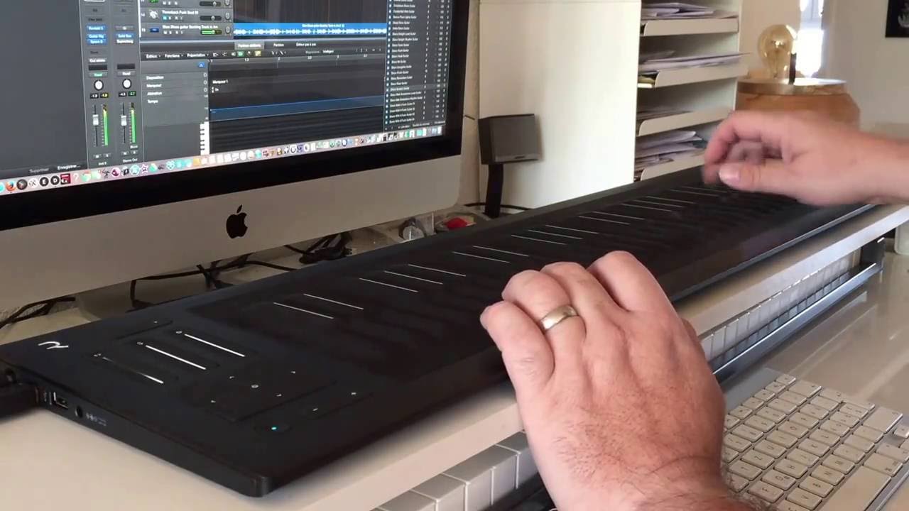 Roli Seboard rise 49 - Impact Soundworks Archtop Hollowbody Electric Guitar