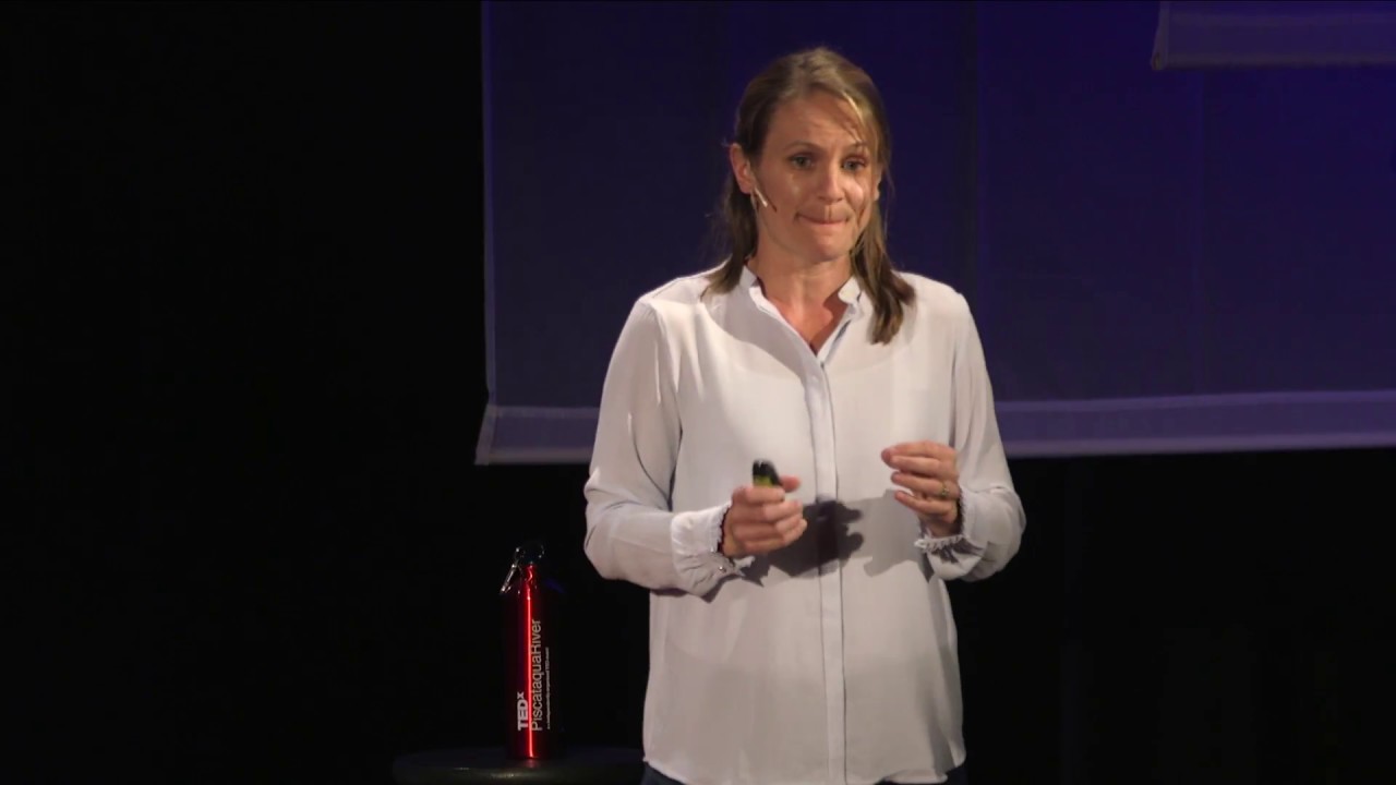 The REAL reason children fidget &mdash; and what we can do about it | Angela Hanscom | TEDxPortsmouth