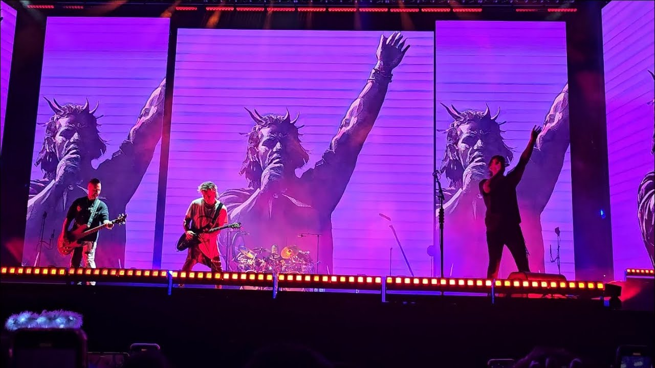 Almost Easy (4K 60 FPS) - Avenged Sevenfold Live In Jakarta 2024
