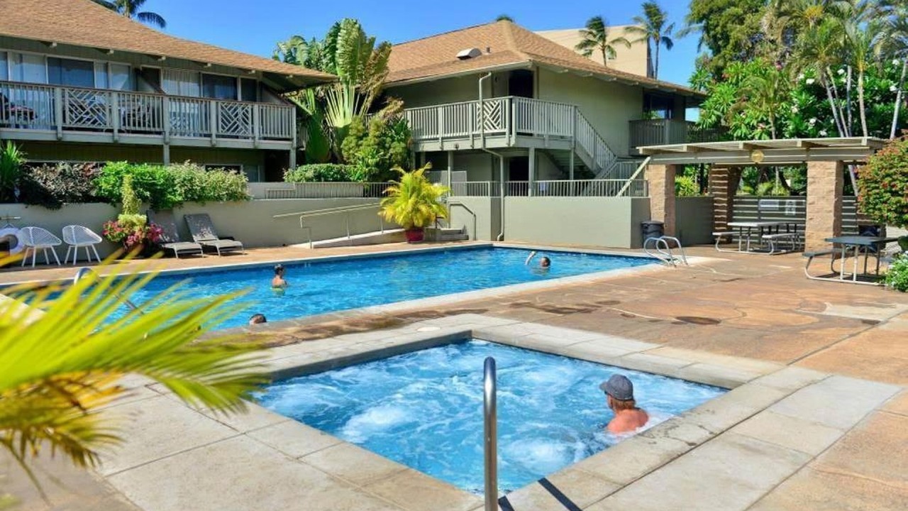 Maui Diver's Dream at Kihei Bay Surf | Wailea (HI), United States | Hotel Review 🌟
