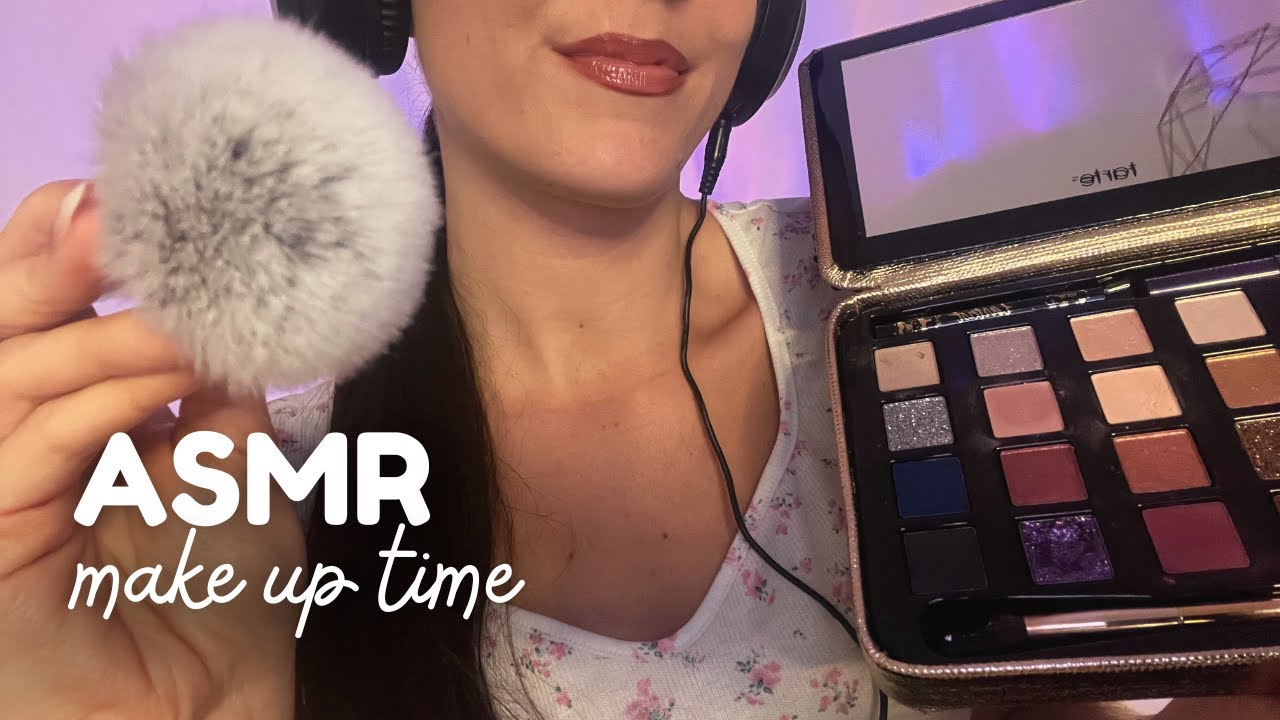 ASMR ☁️ JE TE MAQUILLE TOUT EN DOUCEUR 💄✨ (layered sounds & chuchotements relaxants)