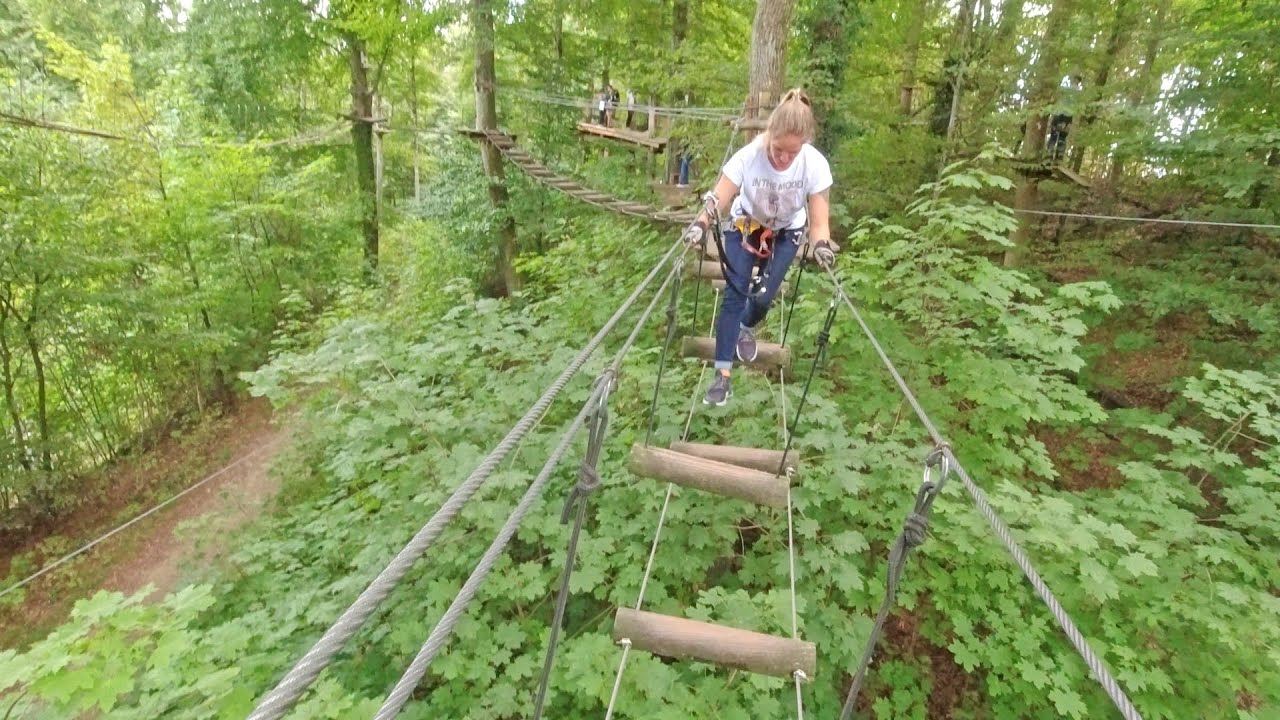Rhine Falls Adventure Park - All green courses of this exciting rope park | Ropes course & zipline
