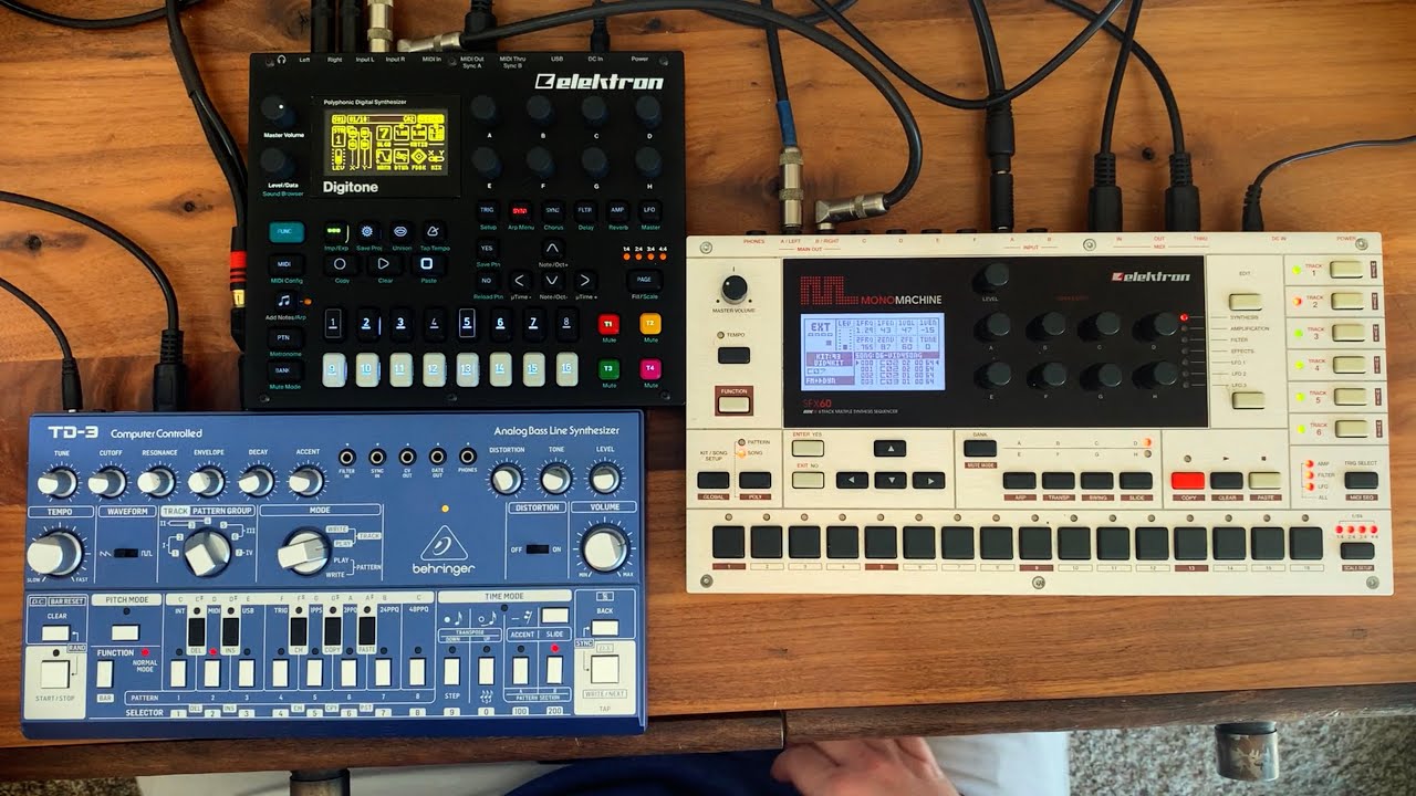 Acid Techno with Td-3, Digitone and Monomachine by SLUMPFISH