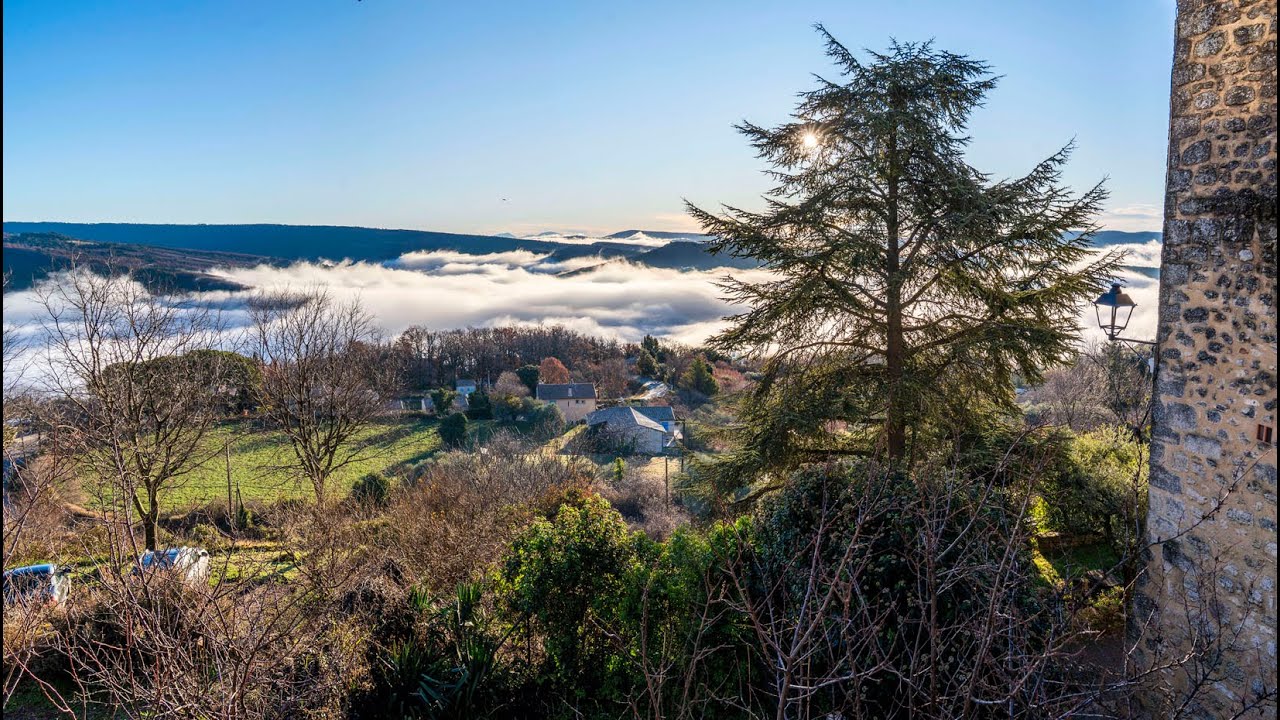 Subbarroques, Bergerie De Berdine, Travers De Piéroux Depuis Viens