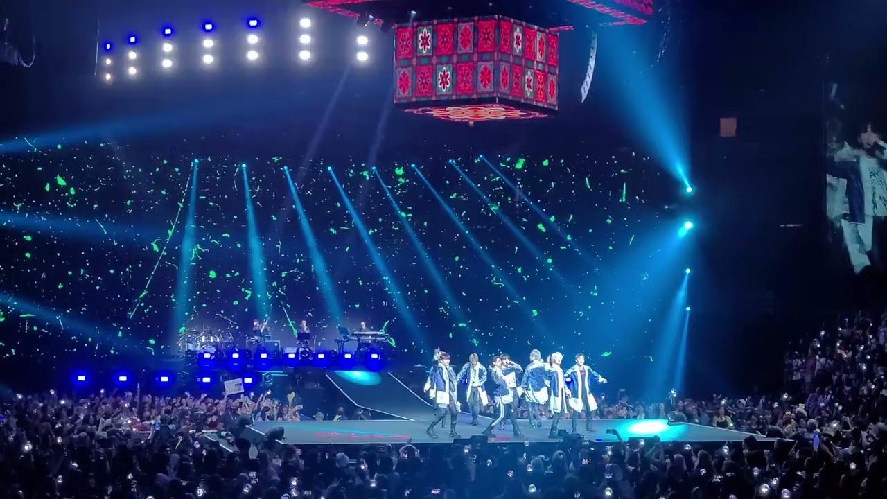 06/28/2022 소리꾼 THUNDEROUS + DOMINO + 神메뉴 GOD'S MENU - STRAY KIDS 2ND WORLD TOUR NEWARK