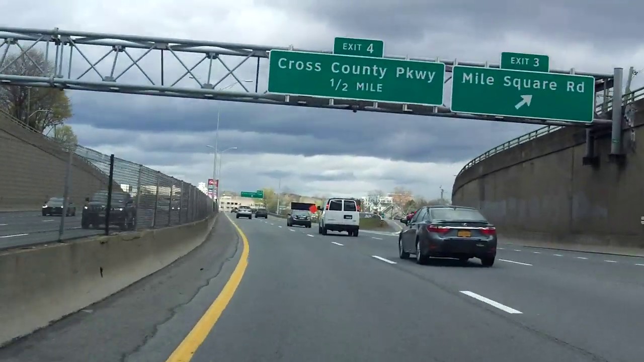 New York State Thruway (Interstate 87 Exits 1 to 9) northbound
