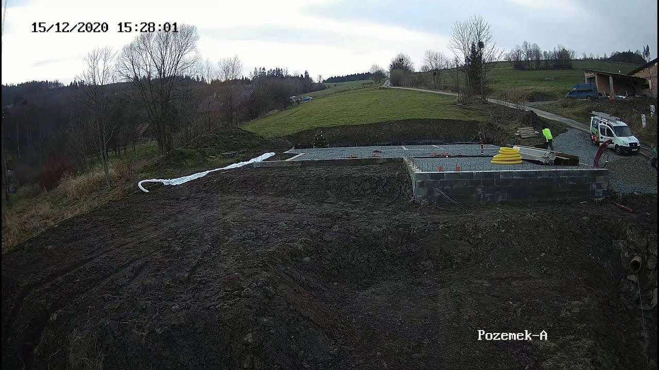 StavimDomek.cz - timelapse 05 - Zavážení základové desky domu
