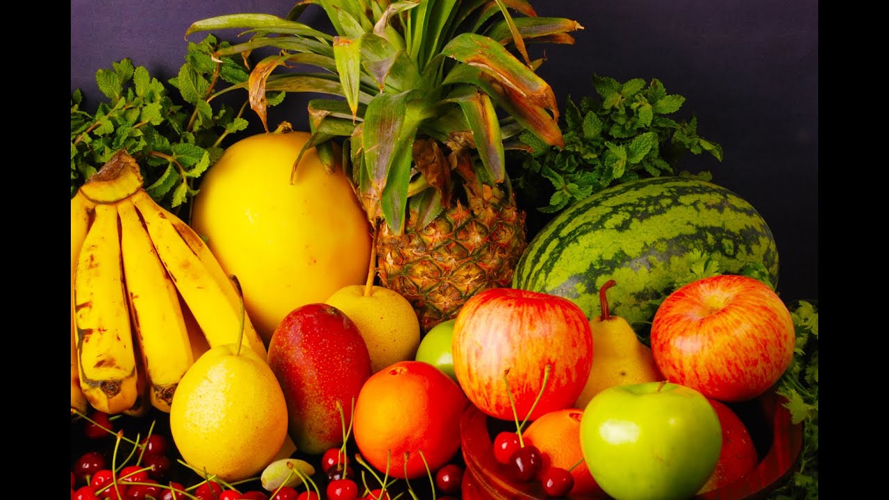 VITAMINAS ( COENZIMAS ) e COFATORES ( MINERAIS ) ,   DIFEREN&Ccedil;AS E IMPORT&Acirc;NCIA NA NUTROLOGIA.
