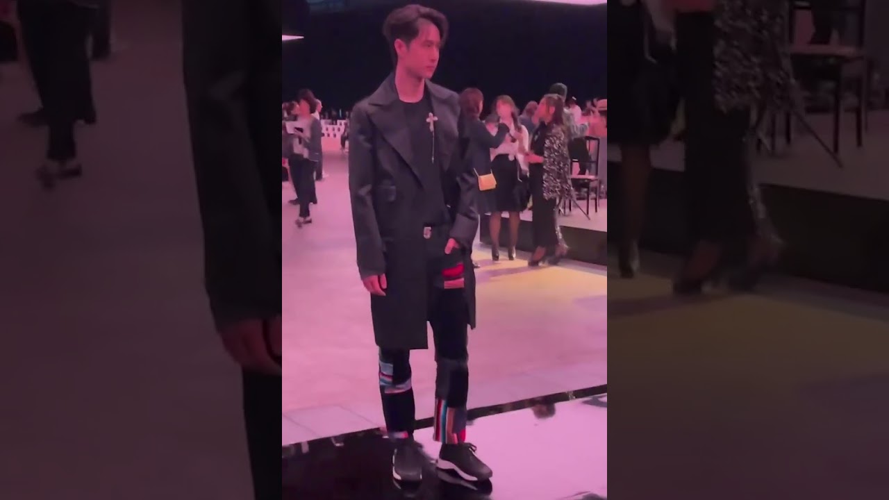Wang Yibo @ 2022/23 Chanel Métiers d'art Show in Tokyo FanCam Collection