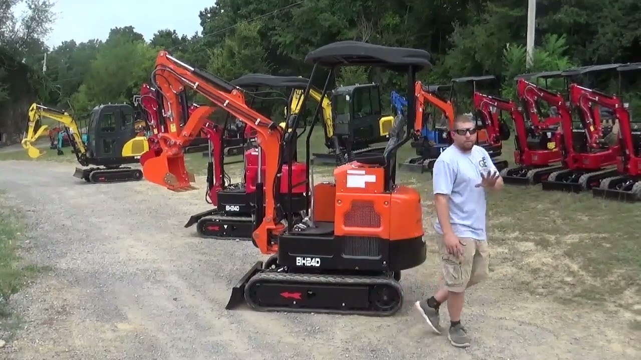 GroundHog BH24D excavator video and operating system