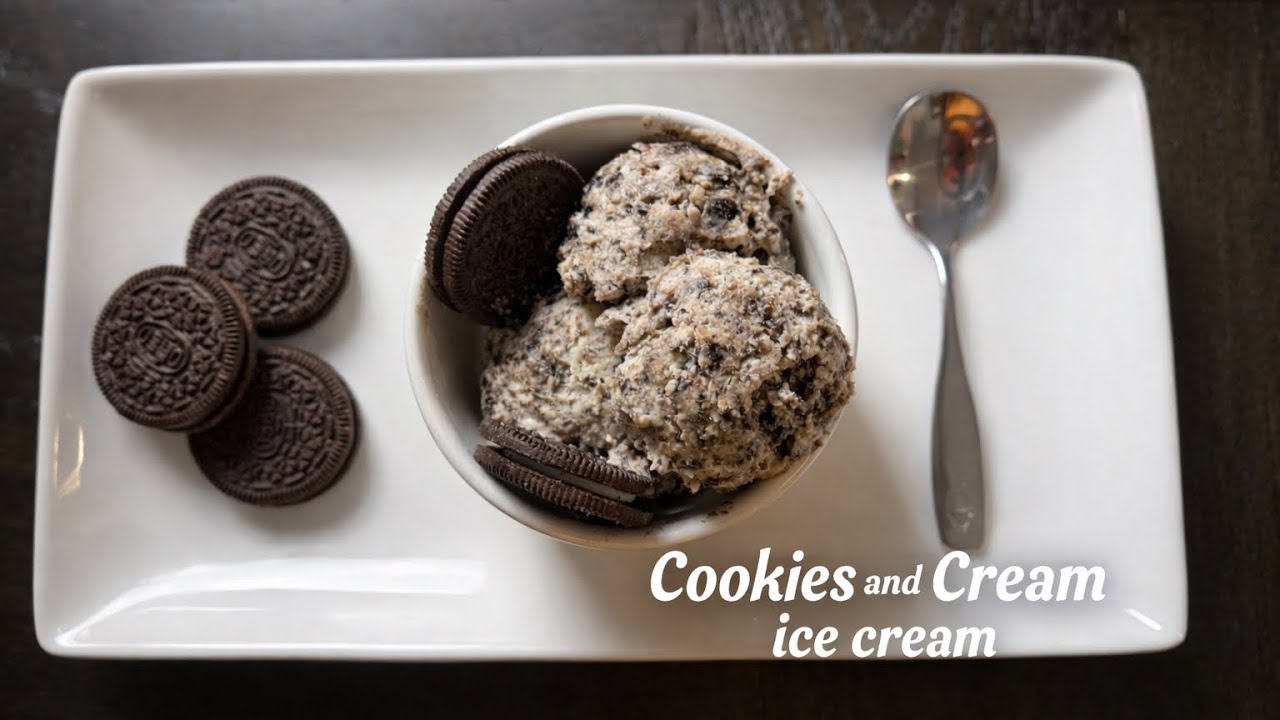 Oreo Home made ice cream! Only 3 ingredients! No baking!