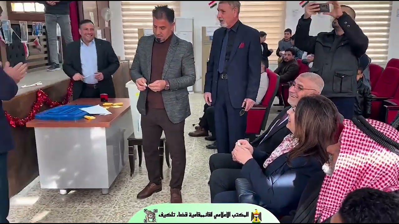 ممثلٌ عن قائممقام قضاء تلكيف يحضر انتخابات برلمان الطلبة في مدرسة ابتدائية تلكيف الثانية للبنين